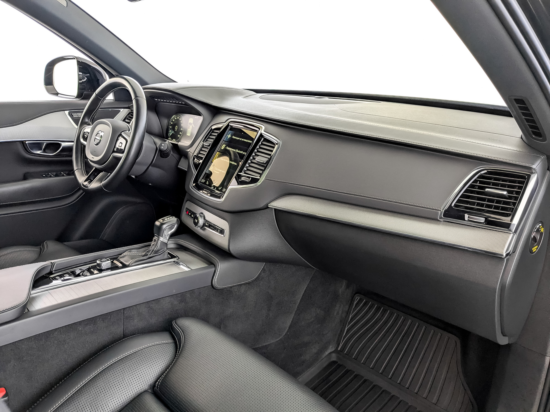 VOLVO XC90 2.00 (249 л.с), автомат, 2021, пробег 86 755 км