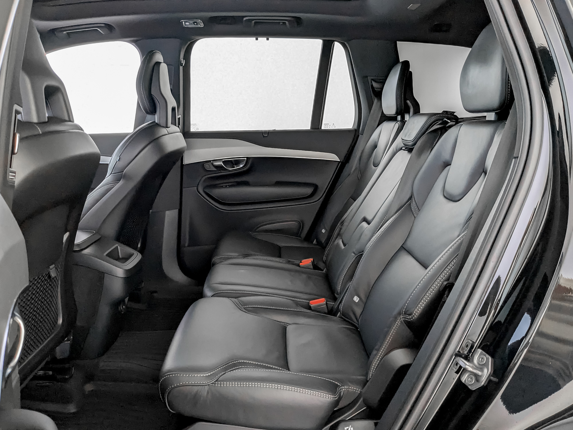 VOLVO XC90 2.00 (249 л.с), автомат, 2021, пробег 86 755 км