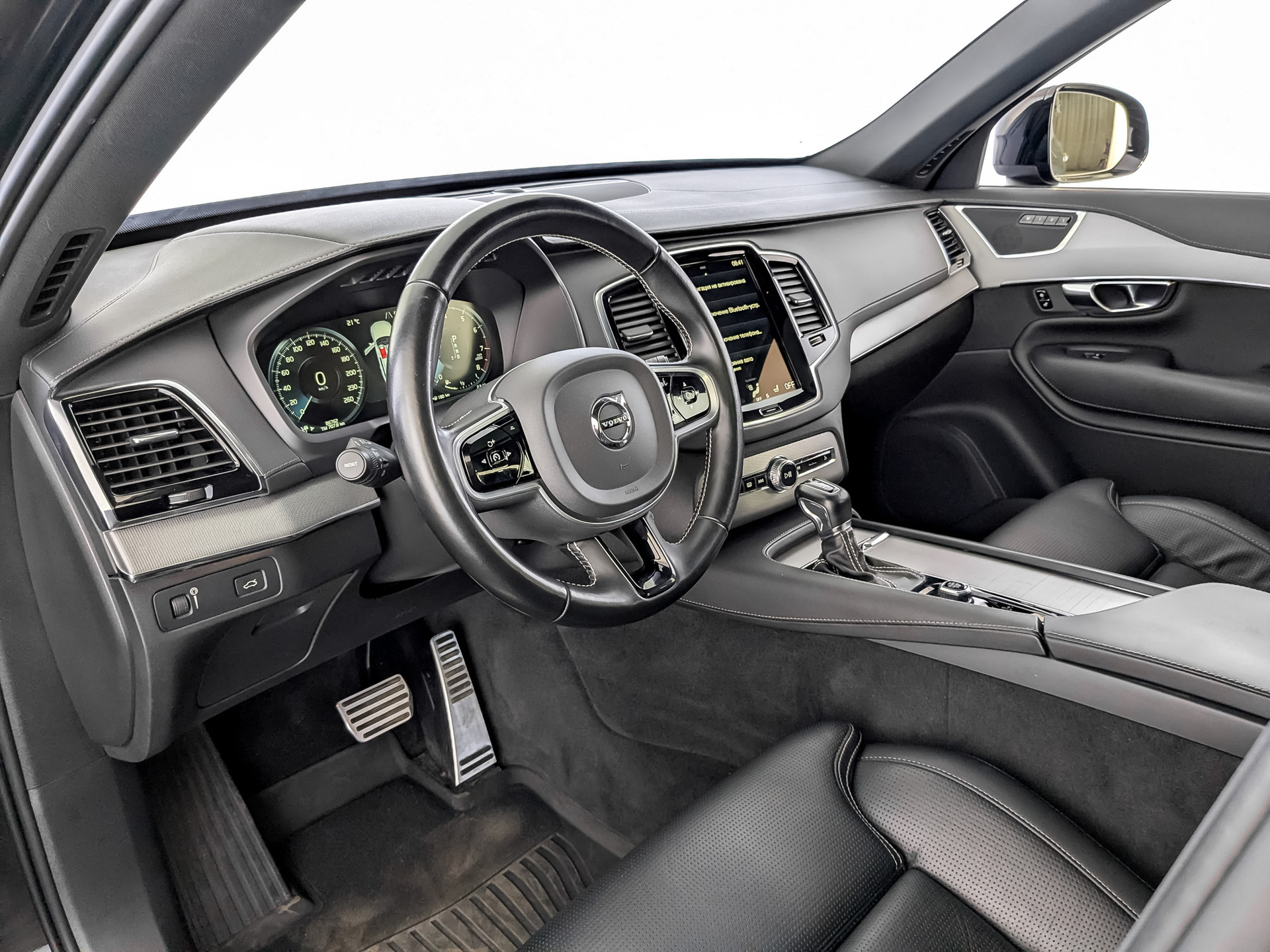 VOLVO XC90 2.00 (249 л.с), автомат, 2021, пробег 86 755 км