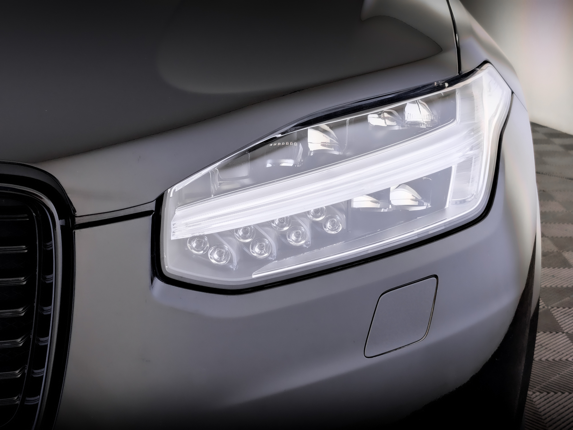 VOLVO XC90 2.00 (249 л.с), автомат, 2021, пробег 86 755 км