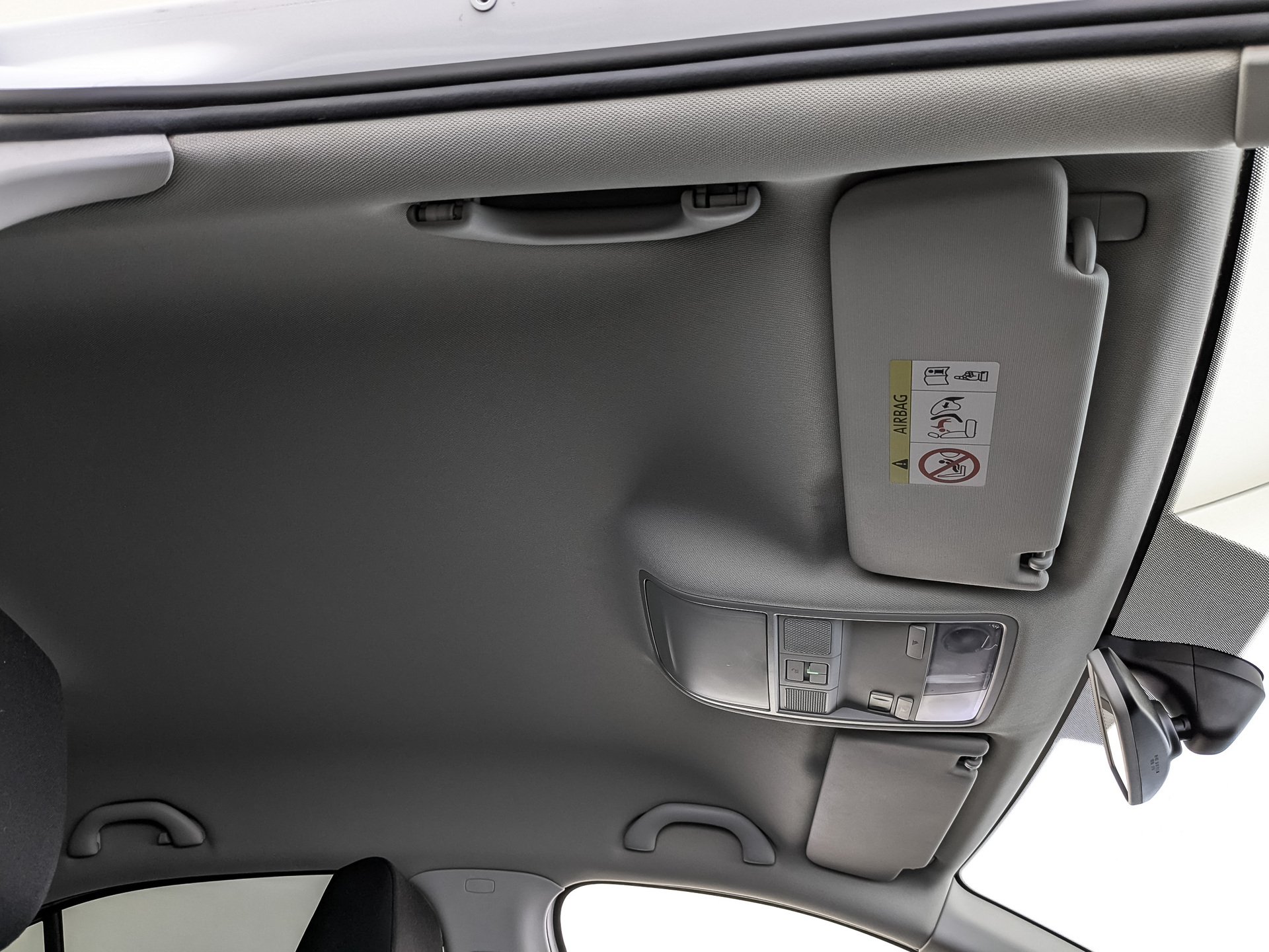 SKODA Octavia 1.60 (110 л.с), автомат, 2019, пробег 107 431 км
