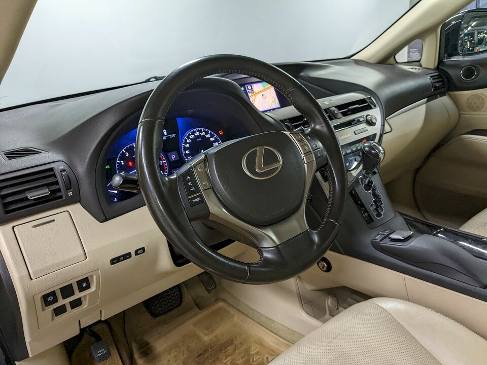Фото Lexus RX с пробегом 77259 км