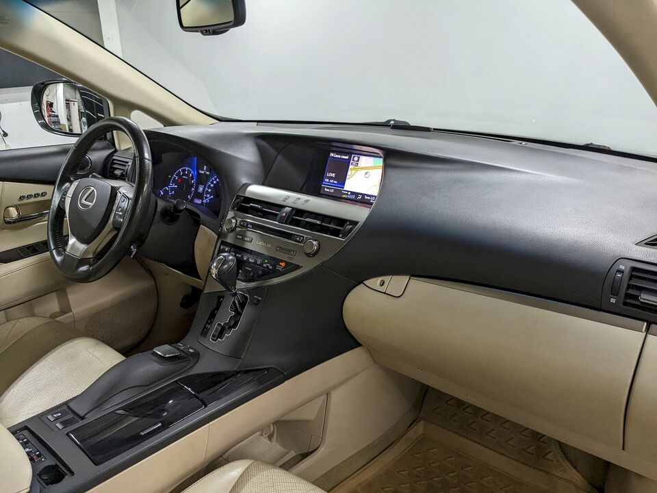 Фото Lexus RX с пробегом 77259 км