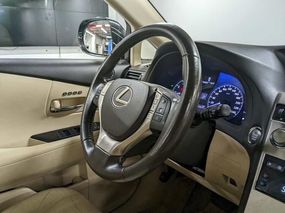 Фото Lexus RX с пробегом 77259 км