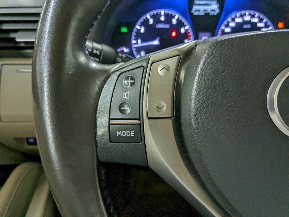 Фото Lexus RX с пробегом 77259 км
