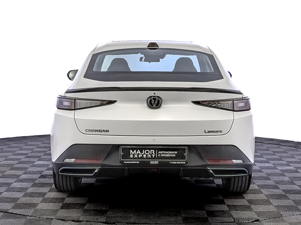 Фото Changan Lamore с пробегом 178 км
