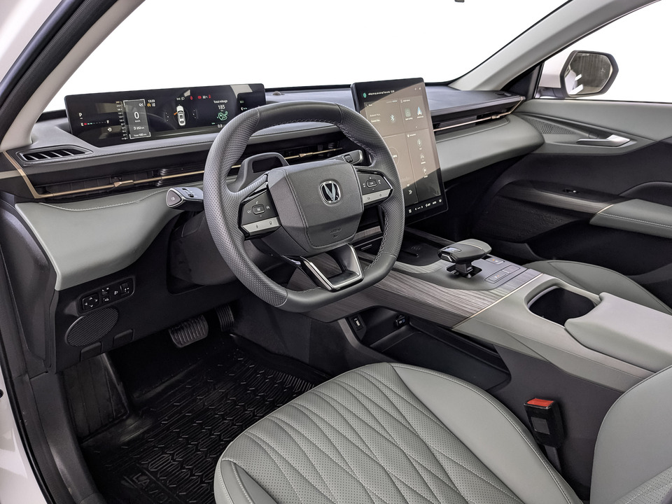 Фото Changan Lamore с пробегом 178 км