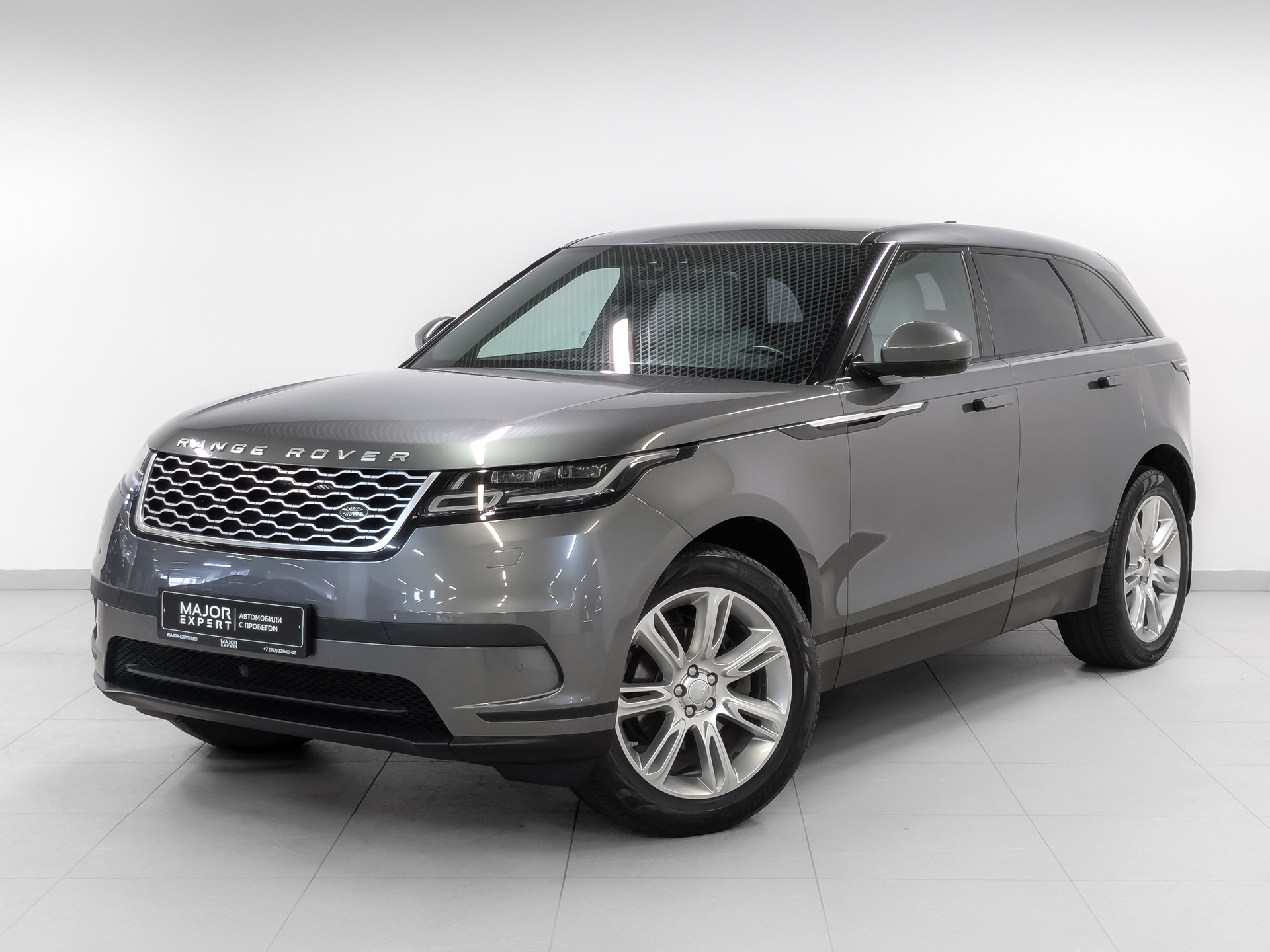 LAND ROVER Range Rover Velar 2.00 (179 л.с), автомат, 2017, пробег 81 600 км