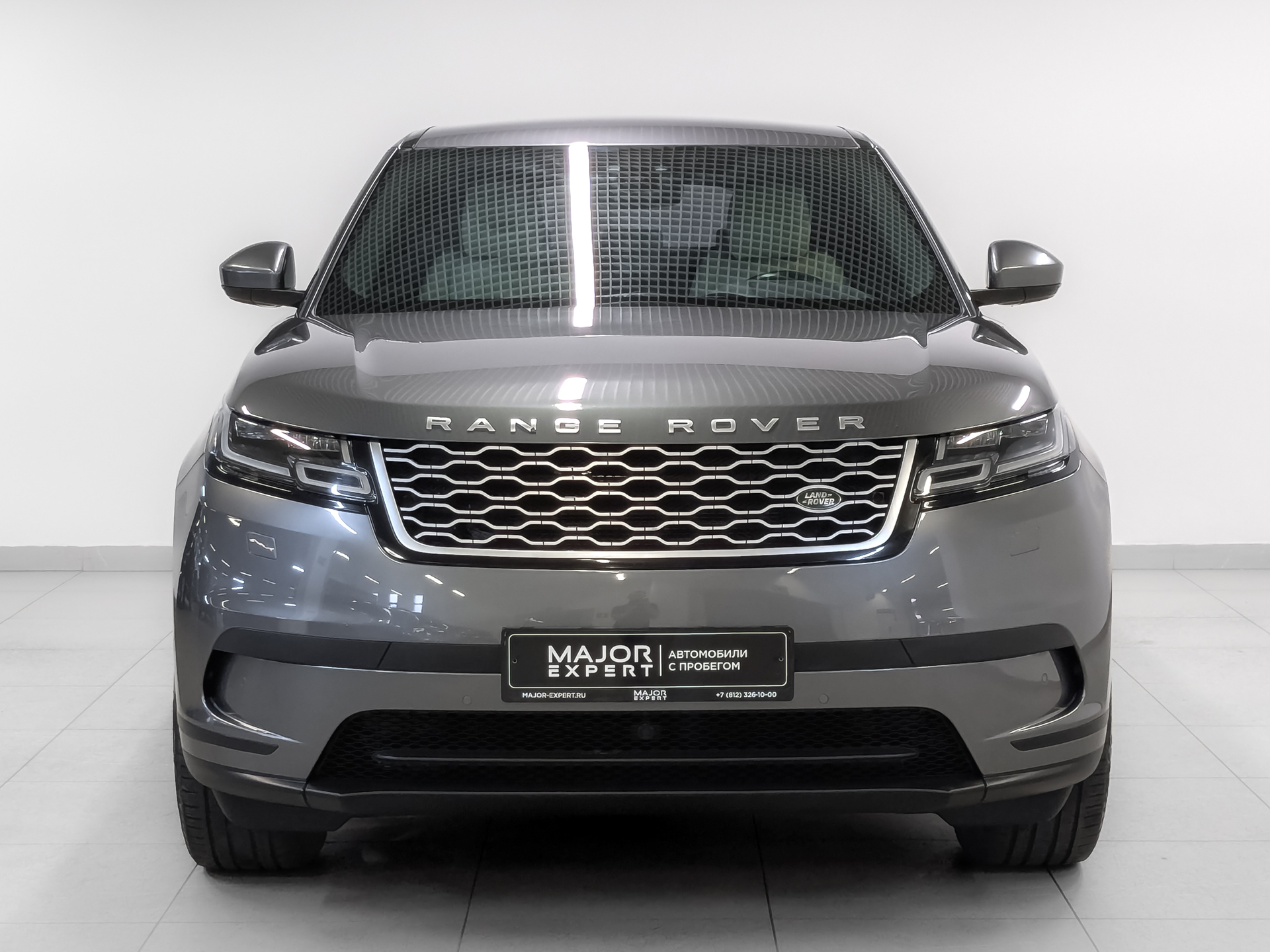 LAND ROVER Range Rover Velar 2.00 (179 л.с), автомат, 2017, пробег 81 600 км