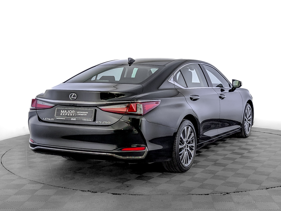 Lexus ES VII
