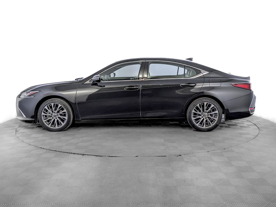 Фото Lexus ES с пробегом 61510 км