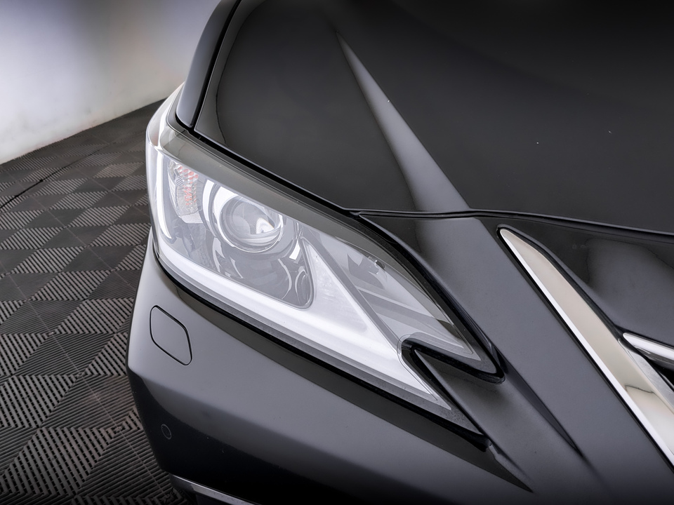 Фото Lexus ES с пробегом 61510 км