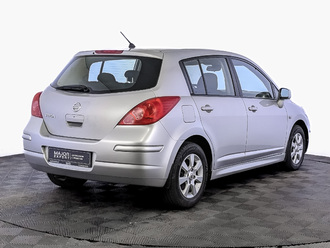 Nissan Tiida C11