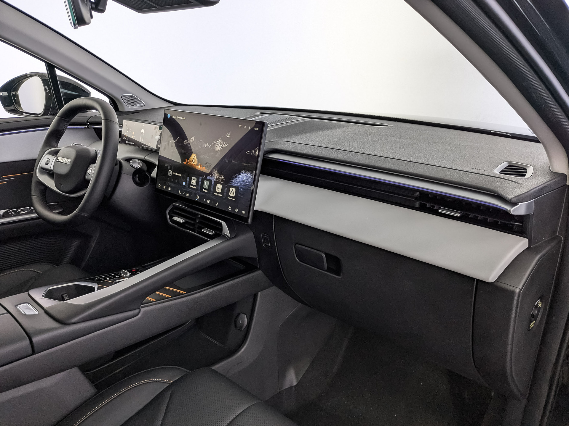 Фото Omoda C5 Стиль NG 1.5T/147 7RT 4WD