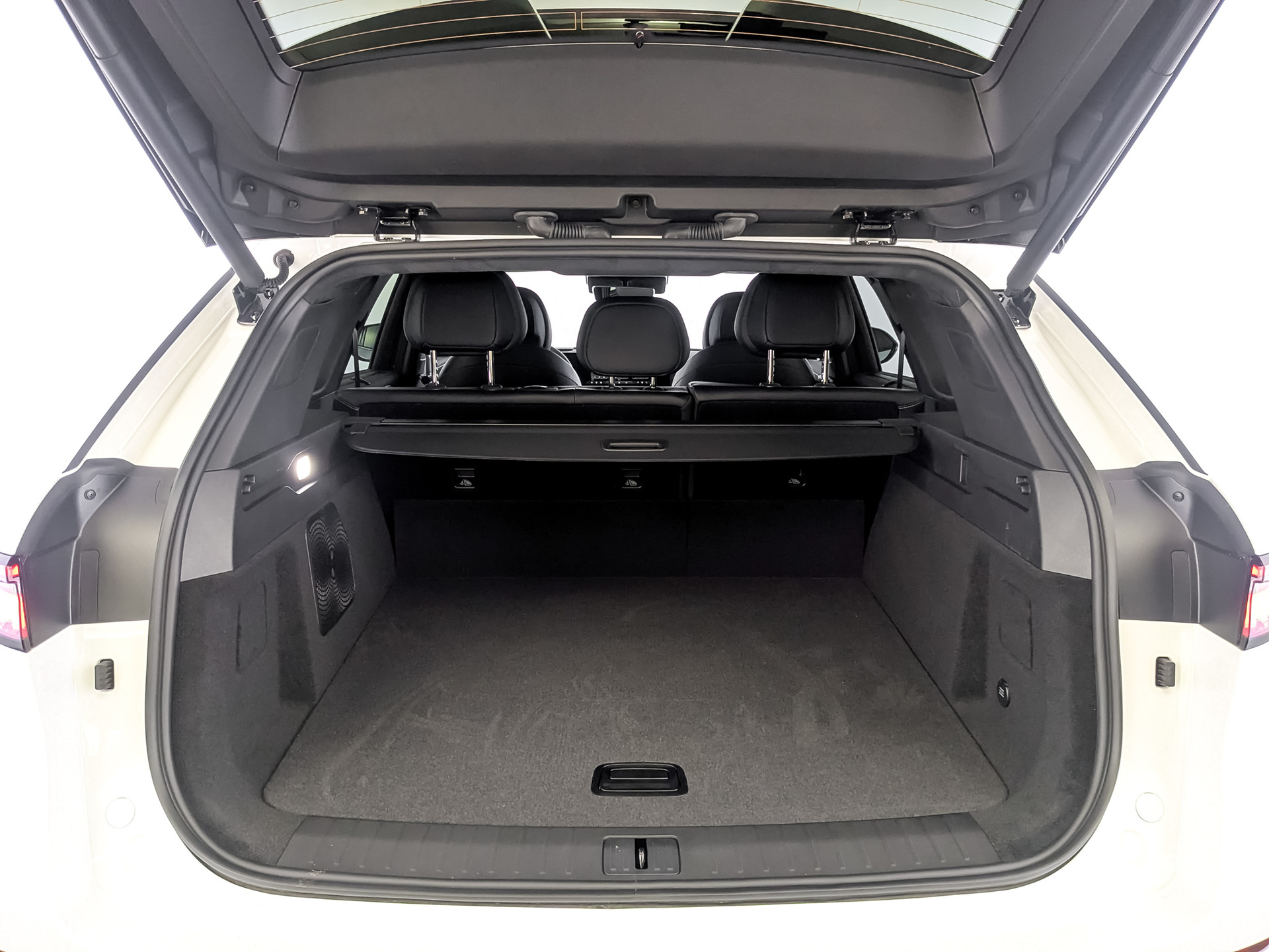 Фото JAECOO J8 Престиж 2.0T/249 7RT 4WD