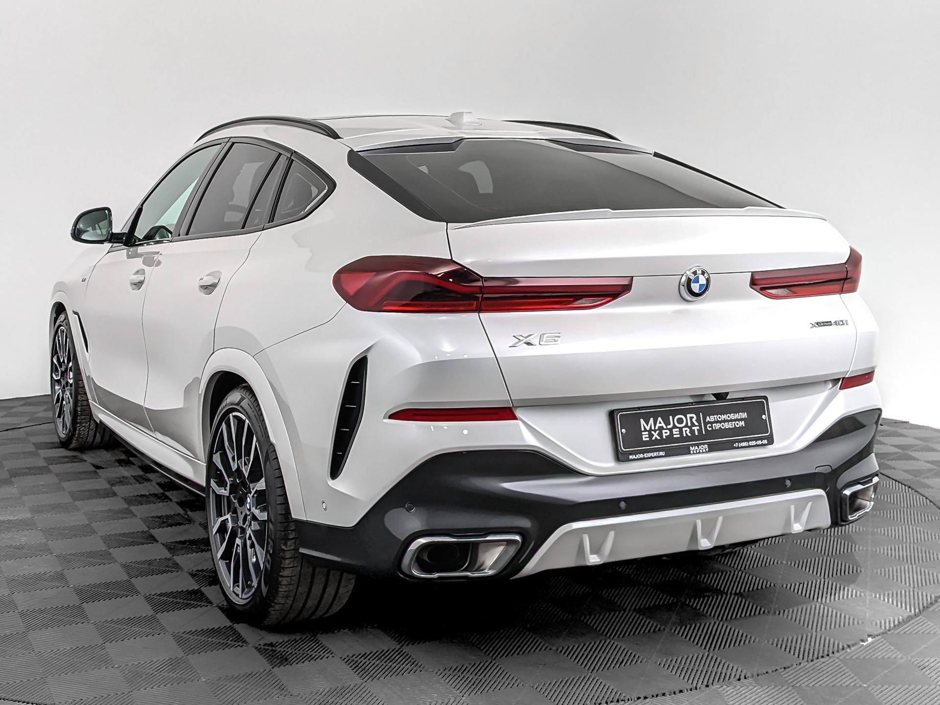 BMW X6 3.00 (381 л.с), автомат, 2024, пробег 17 235 км
