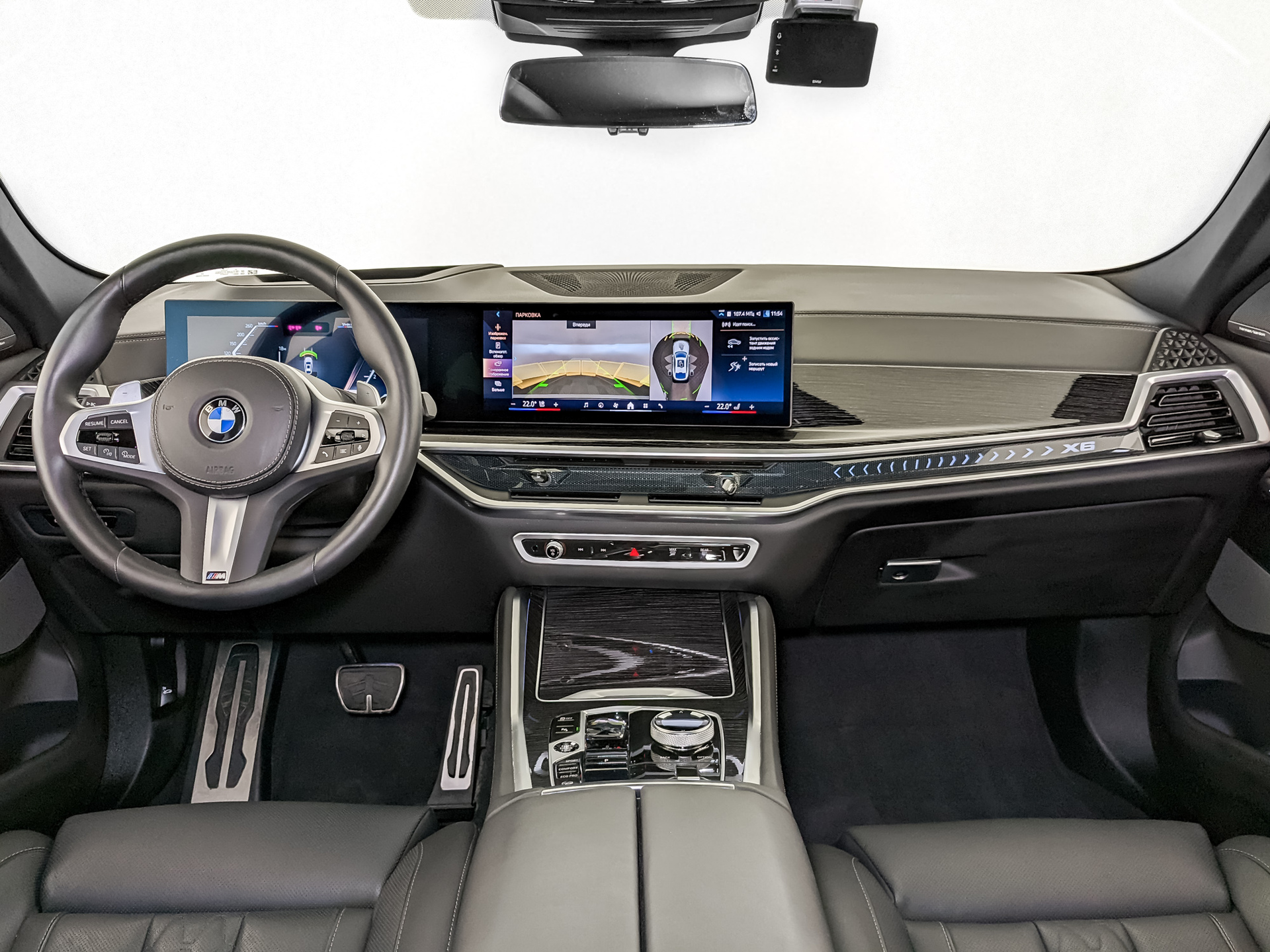 BMW X6 3.00 (381 л.с), автомат, 2024, пробег 17 235 км