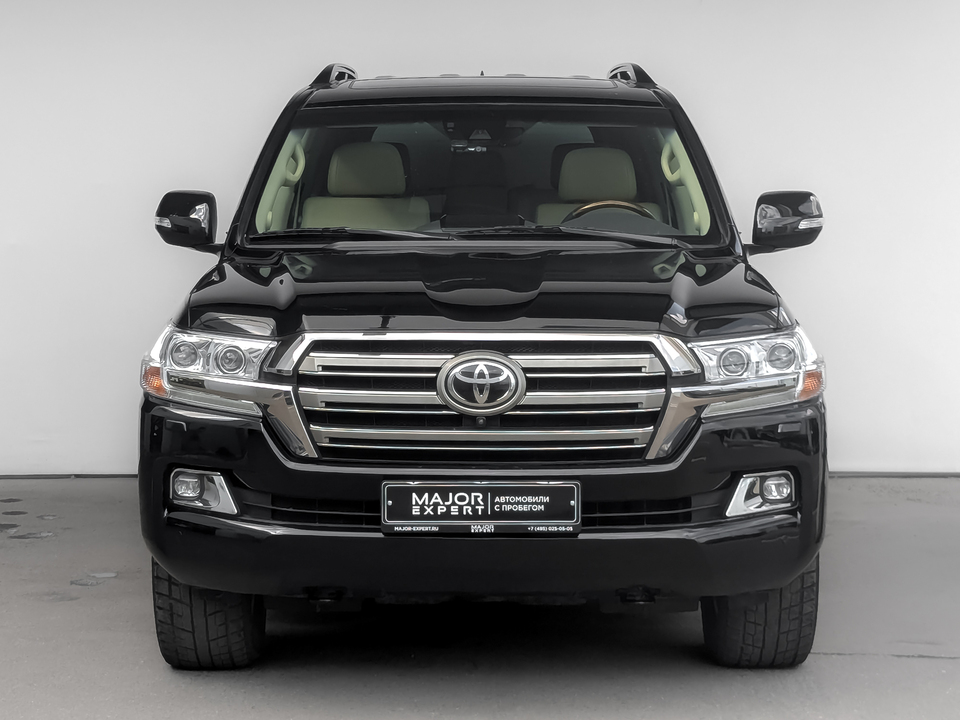Toyota Land Cruiser 200