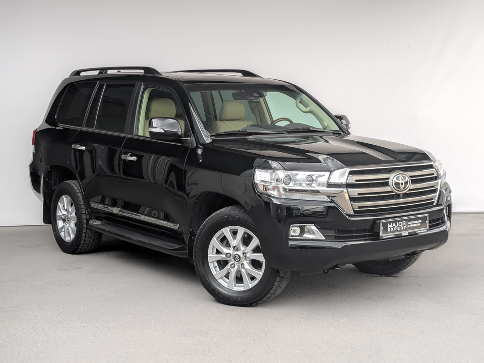Toyota Land Cruiser 200