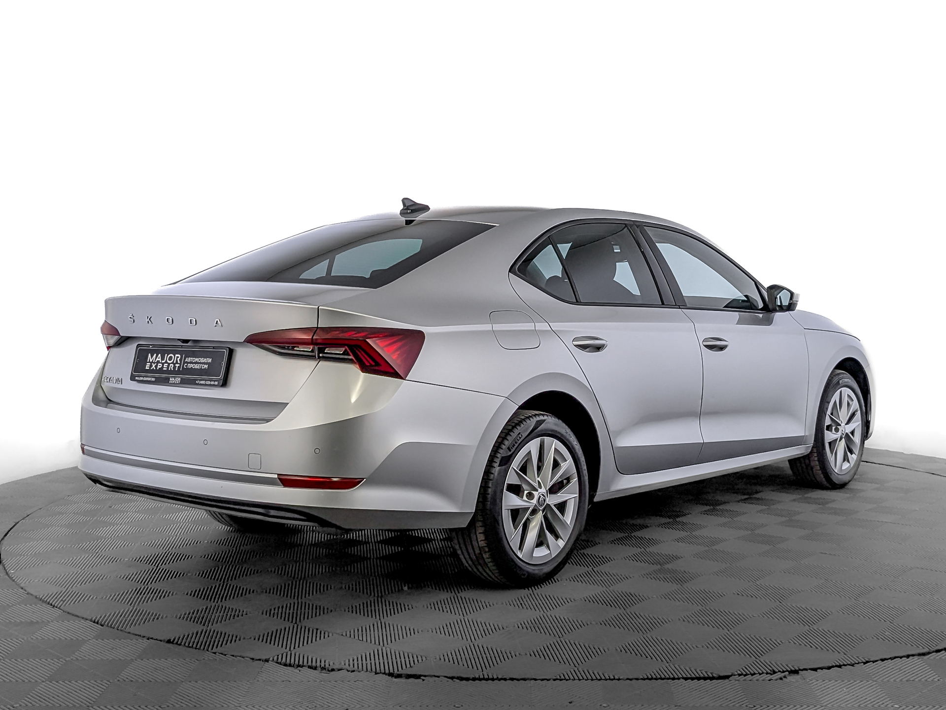 SKODA Octavia 1.40 (150 л.с), автомат, 2021, пробег 80 556 км