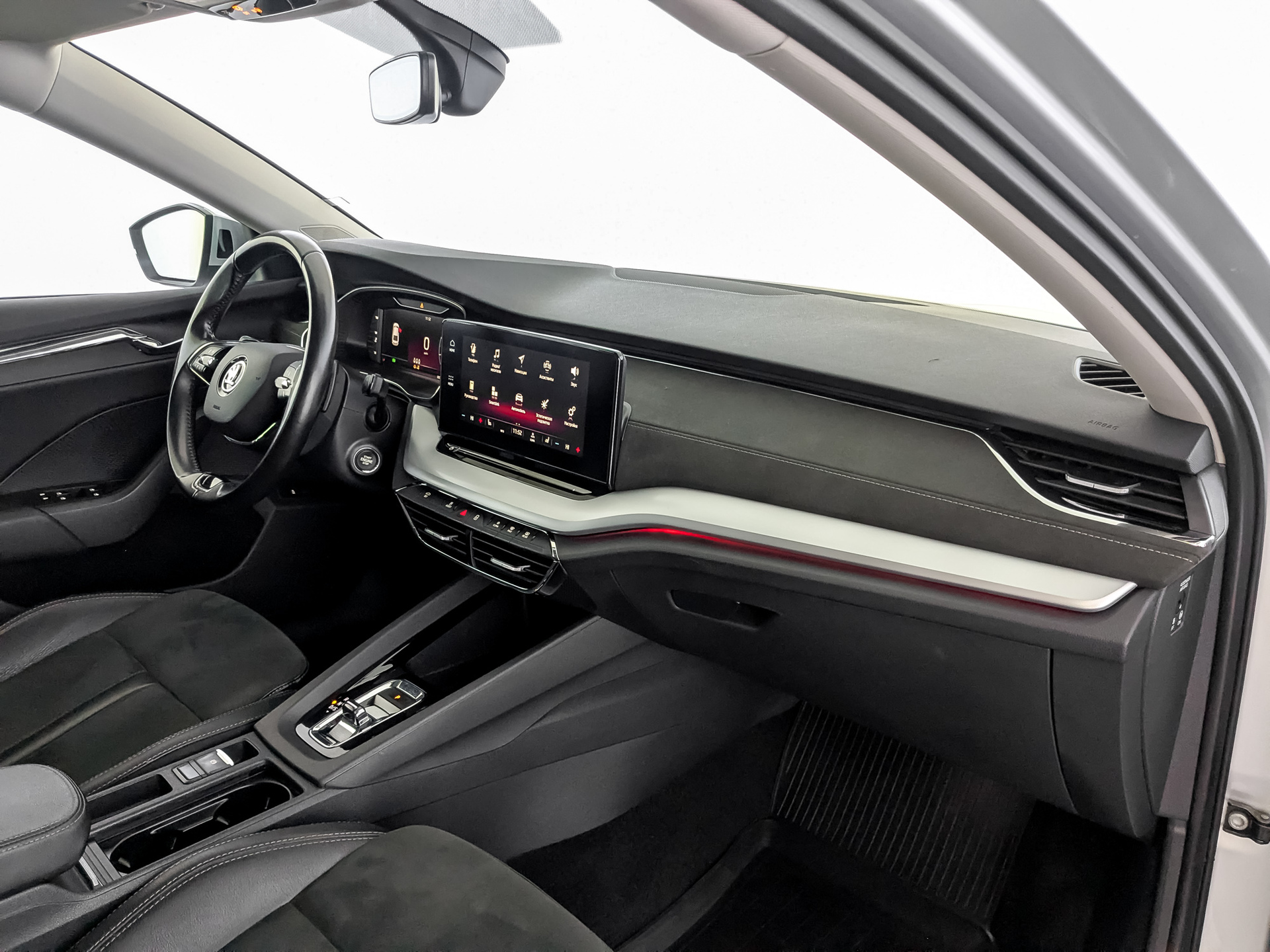 SKODA Octavia 1.40 (150 л.с), автомат, 2021, пробег 80 556 км