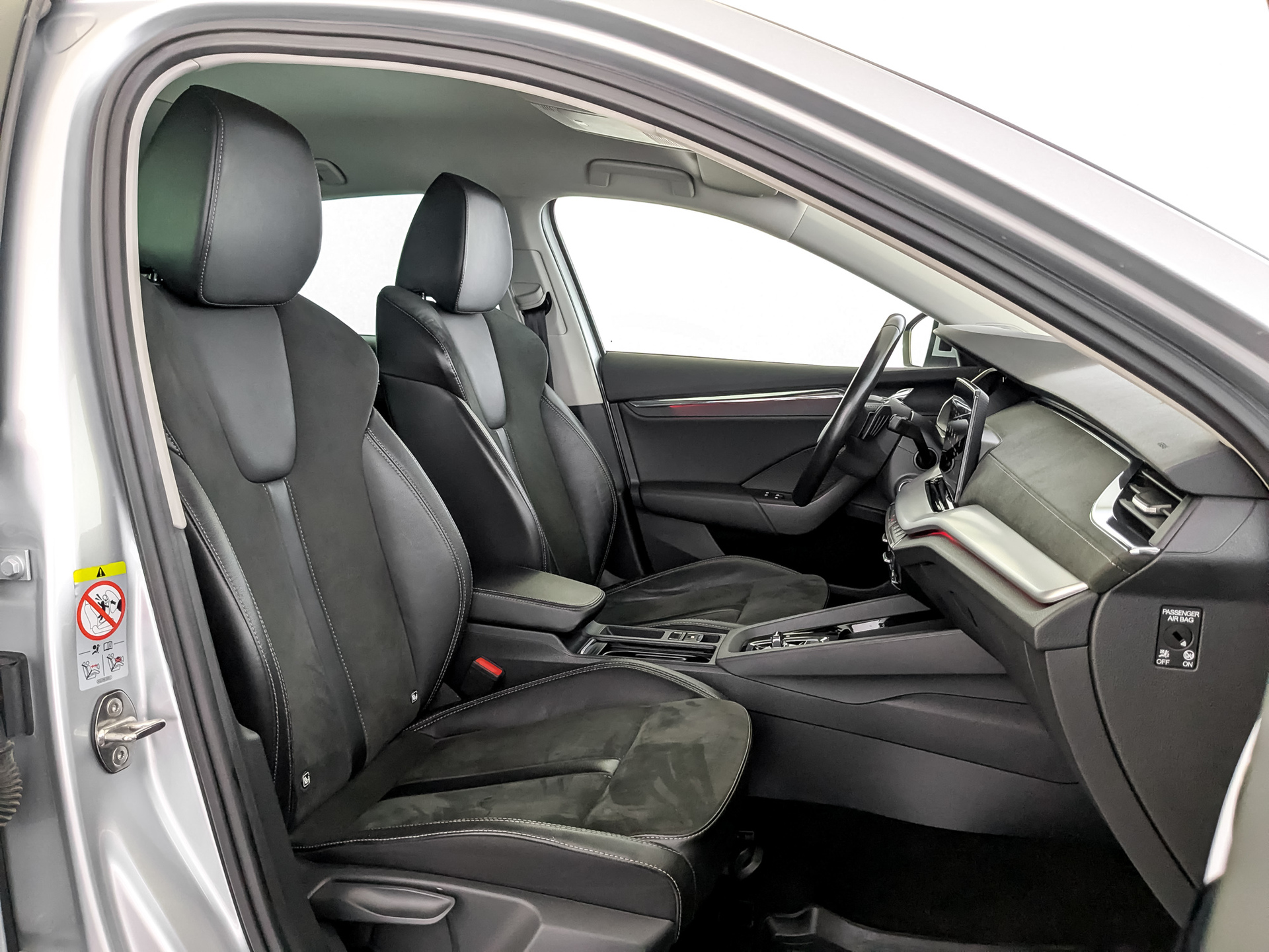 SKODA Octavia 1.40 (150 л.с), автомат, 2021, пробег 80 556 км