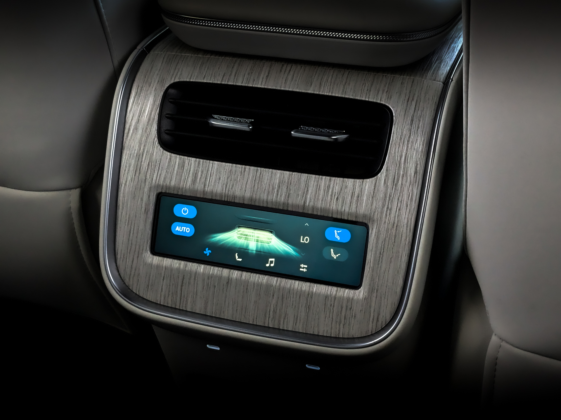 EXLANTIX ET 1.50 (190 л.с), автомат, 2025, пробег 26 241 км