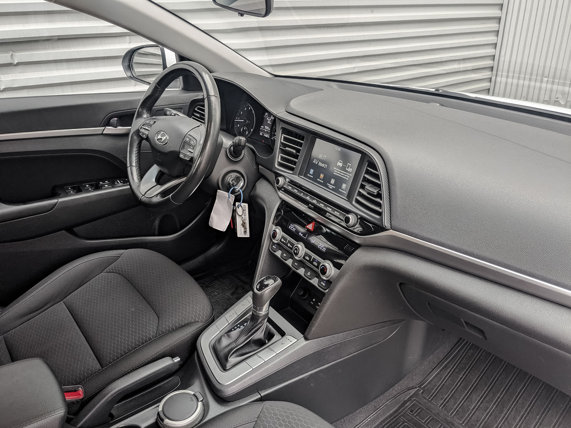 HYUNDAI Elantra 1.60 (128 л.с), автомат, 2020, пробег 144 254 км