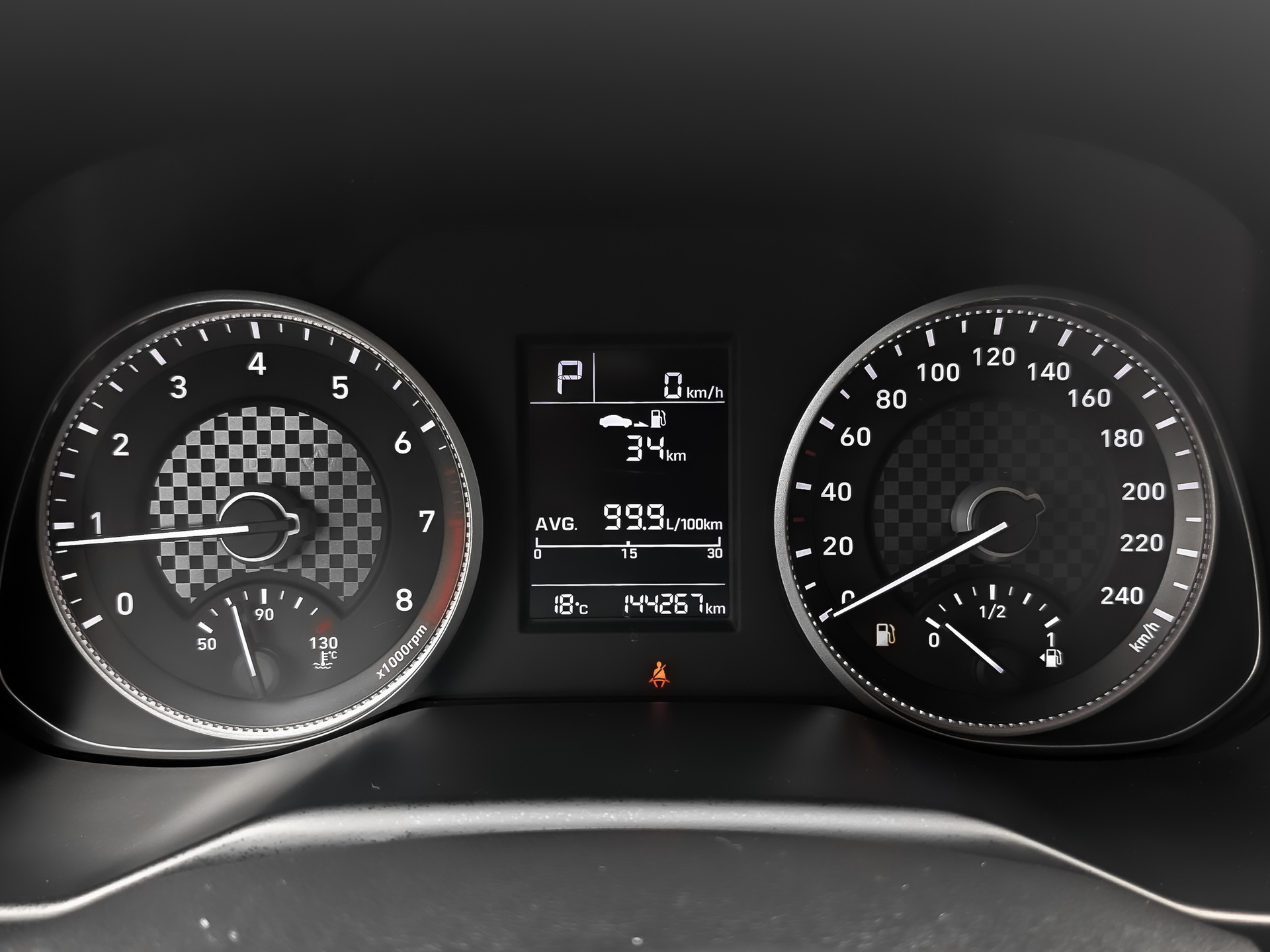 HYUNDAI Elantra 1.60 (128 л.с), автомат, 2020, пробег 144 254 км