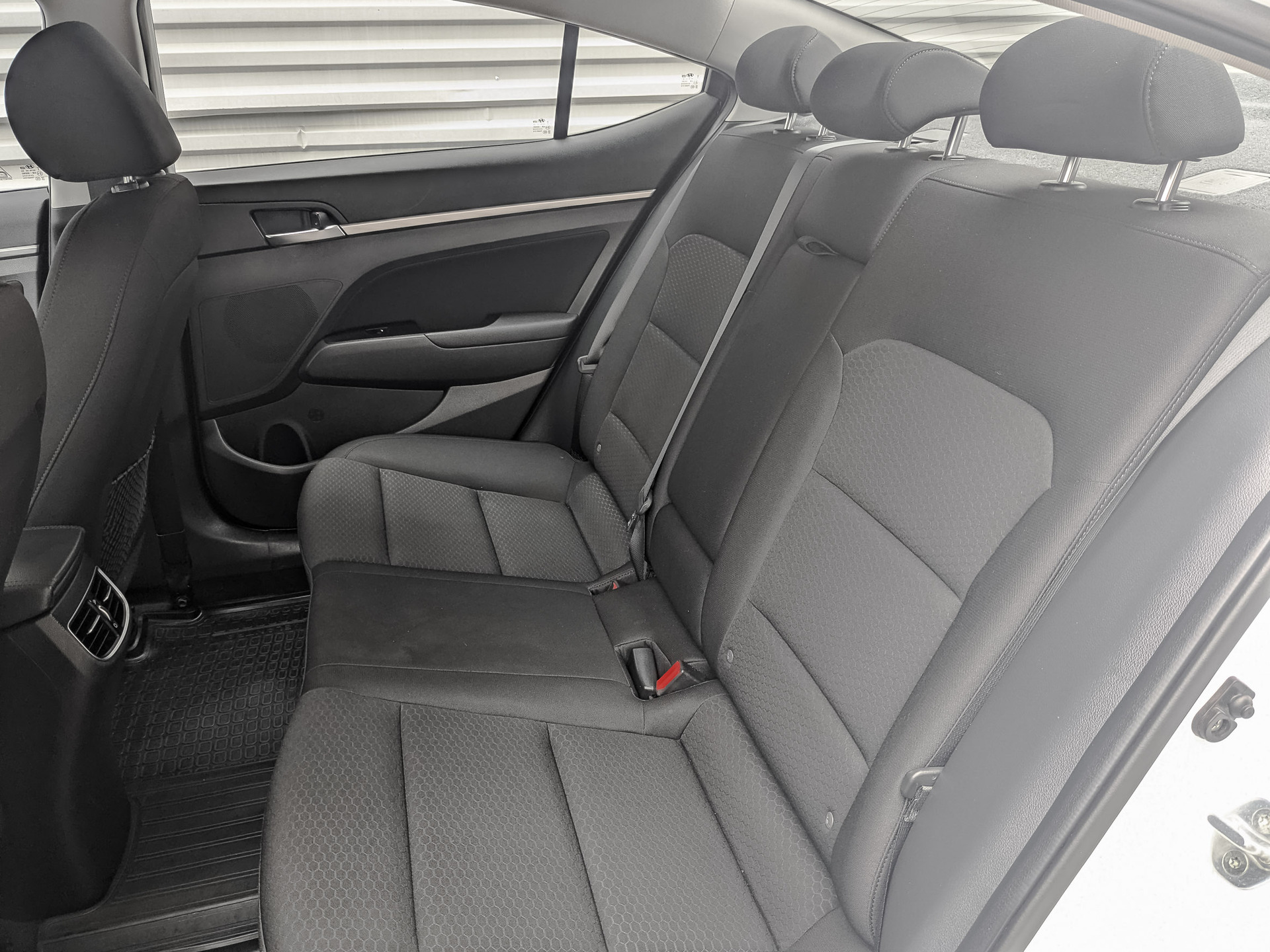 HYUNDAI Elantra 1.60 (128 л.с), автомат, 2020, пробег 144 254 км