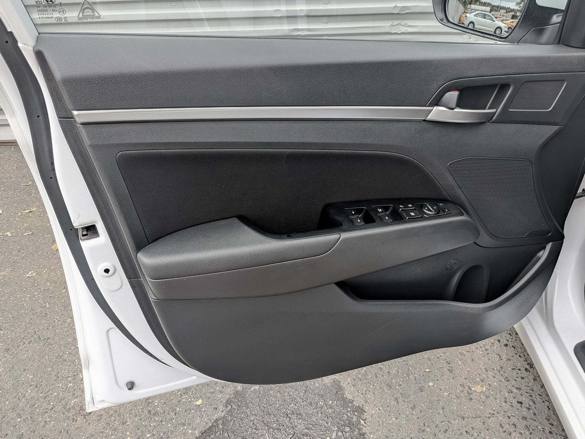 HYUNDAI Elantra 1.60 (128 л.с), автомат, 2020, пробег 144 254 км