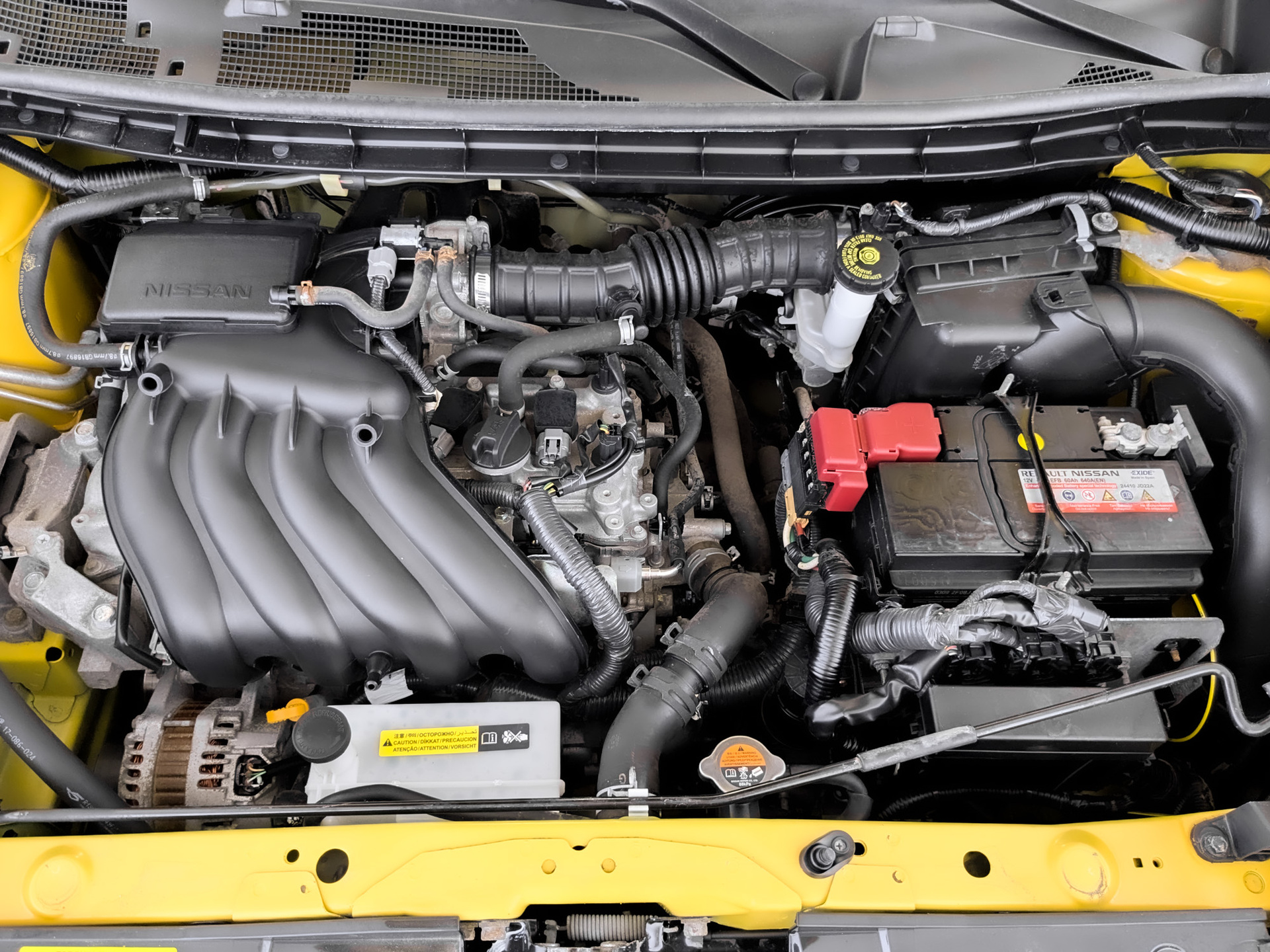 NISSAN Juke 1.60 (117 л.с), автомат, 2017, пробег 106 456 км