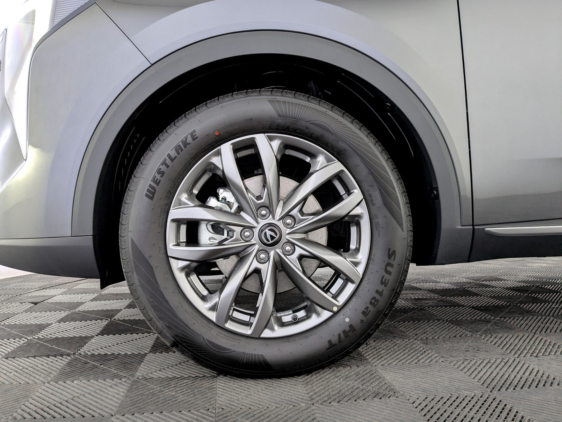 Фото Changan UNI-S Люкс 1.5T/147 7RT Полный привод