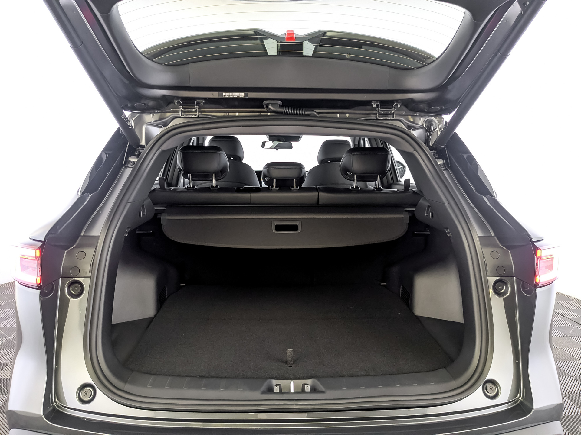 Фото Changan UNI-S Люкс 1.5T/147 7RT Полный привод