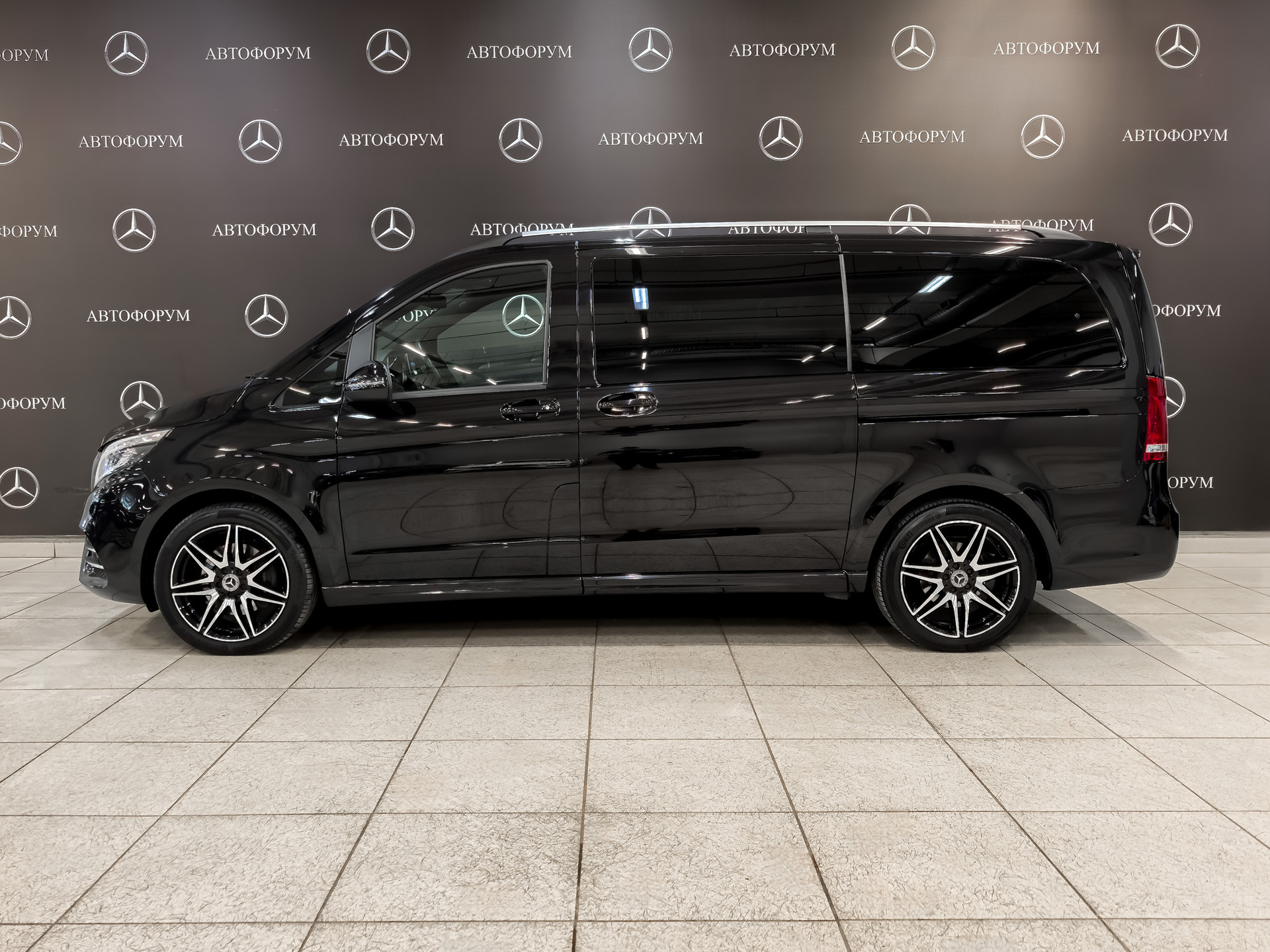 MERCEDES-BENZ V-Класс 2.10 (163 л.с), автомат, 2019, пробег 42 263 км