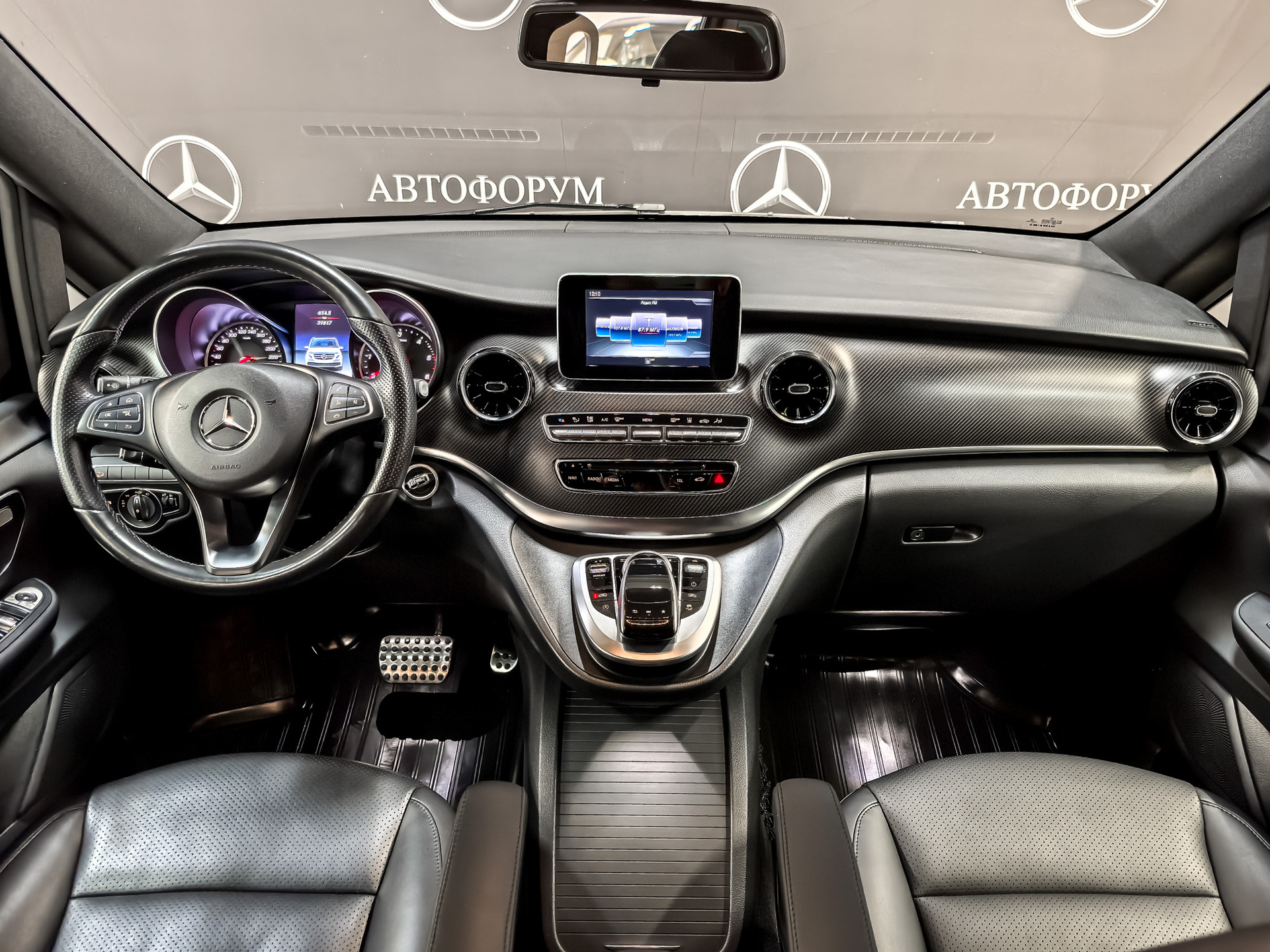 MERCEDES-BENZ V-Класс 2.10 (163 л.с), автомат, 2019, пробег 42 263 км