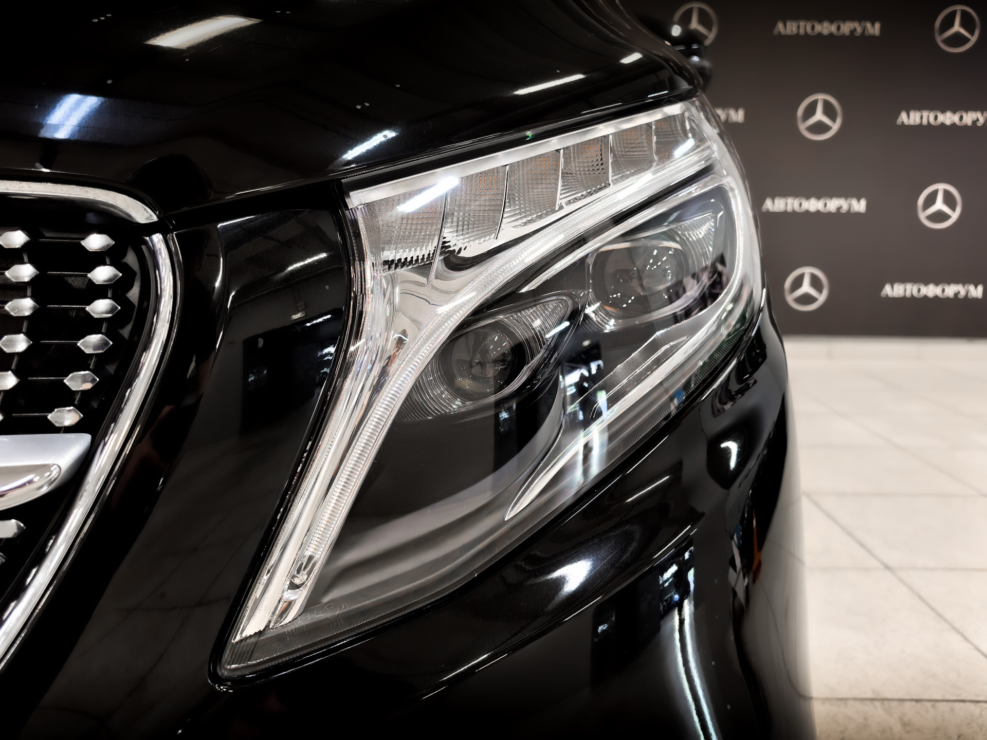 MERCEDES-BENZ V-Класс 2.10 (163 л.с), автомат, 2019, пробег 42 263 км