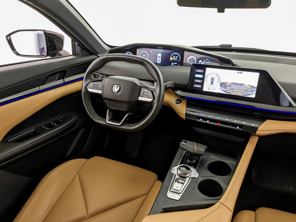 Фото Changan UNI-V с пробегом 54 095 км