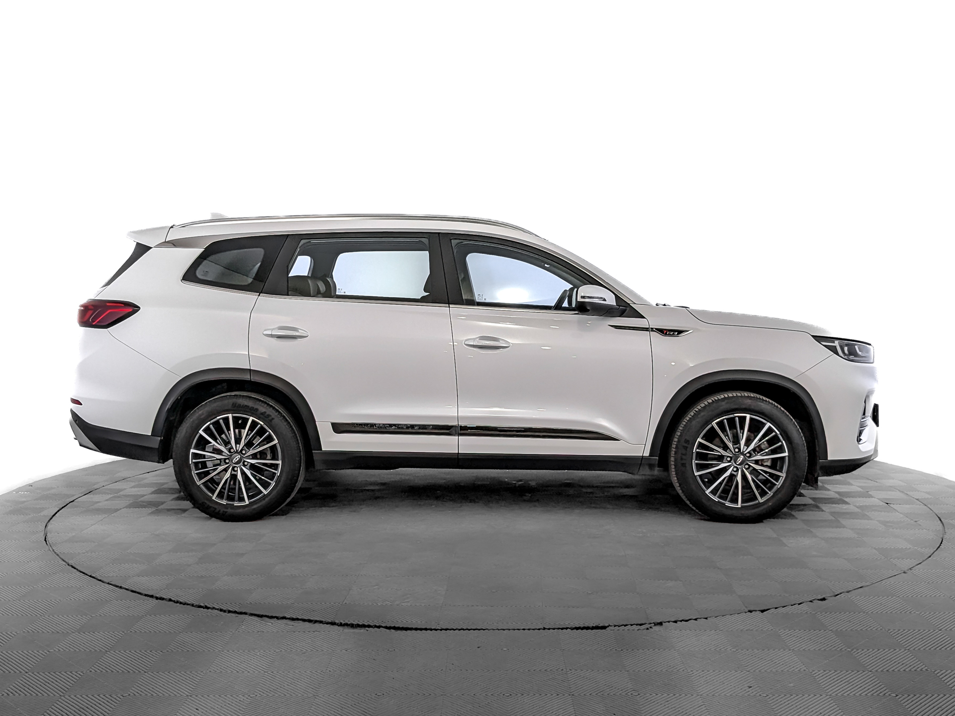 CHERY Tiggo 8 Pro 1.60 (186 л.с), автомат, 2023, пробег 72 956 км