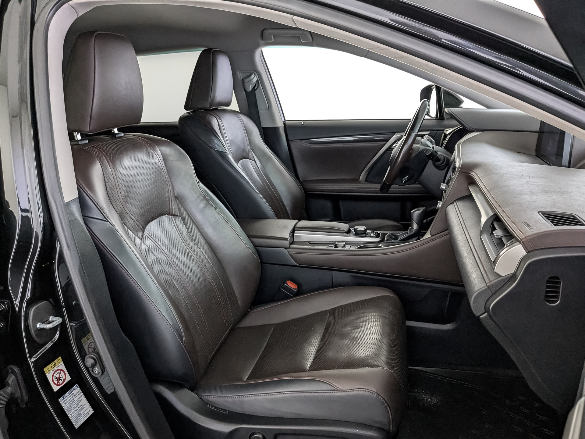 LEXUS RX 2.00 (238 л.с), автомат, 2017, пробег 248 591 км