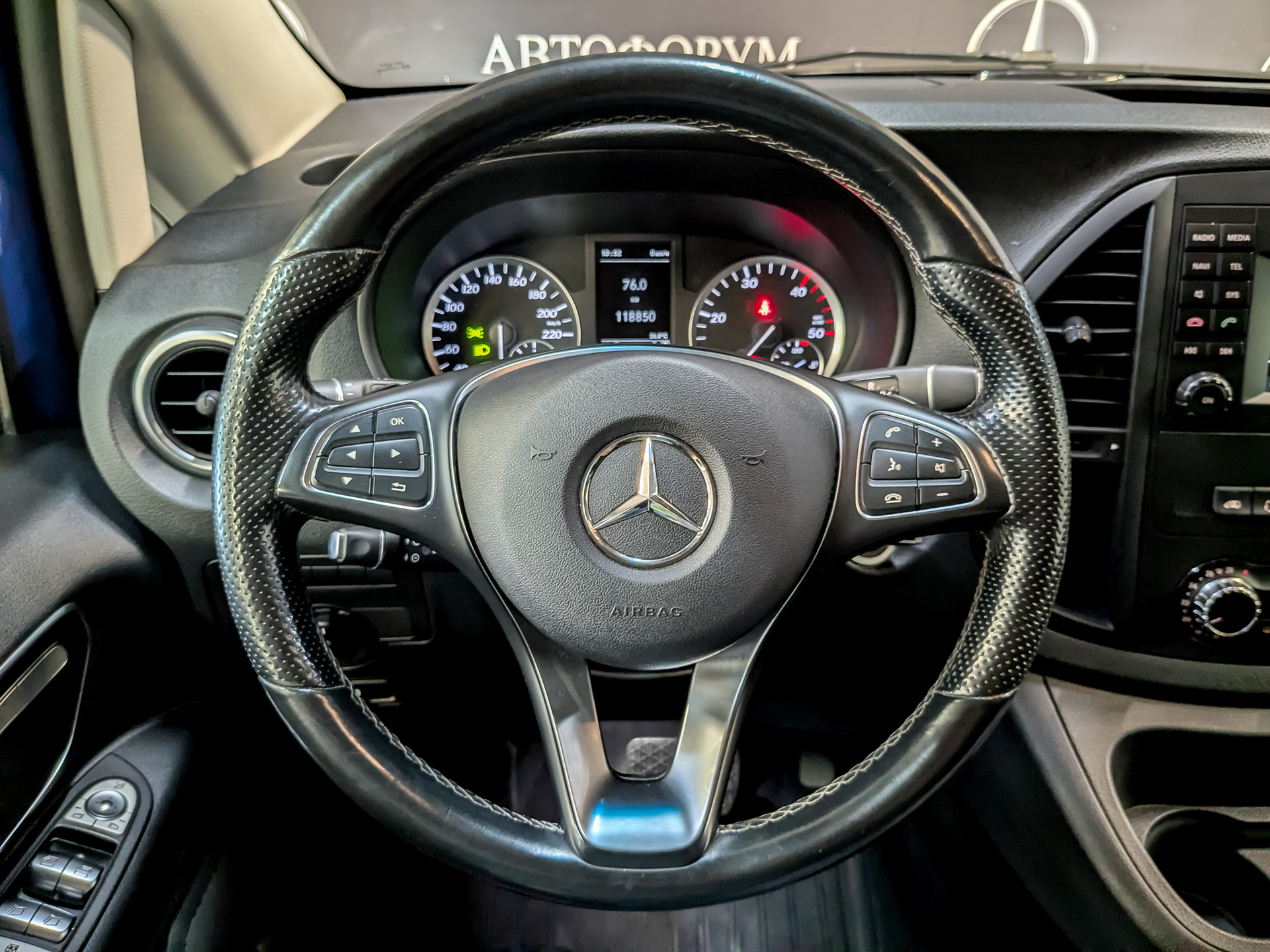 MERCEDES-BENZ Vito 2.10 (190 л.с), автомат, 2018, пробег 118 840 км