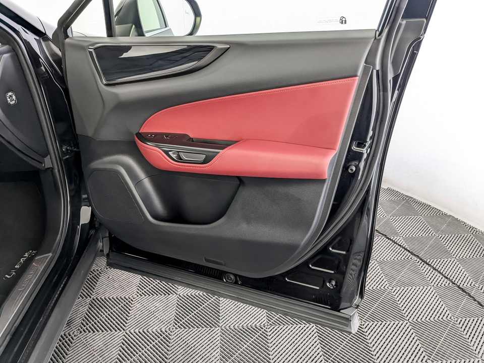 Фото Lexus NX с пробегом 50296 км