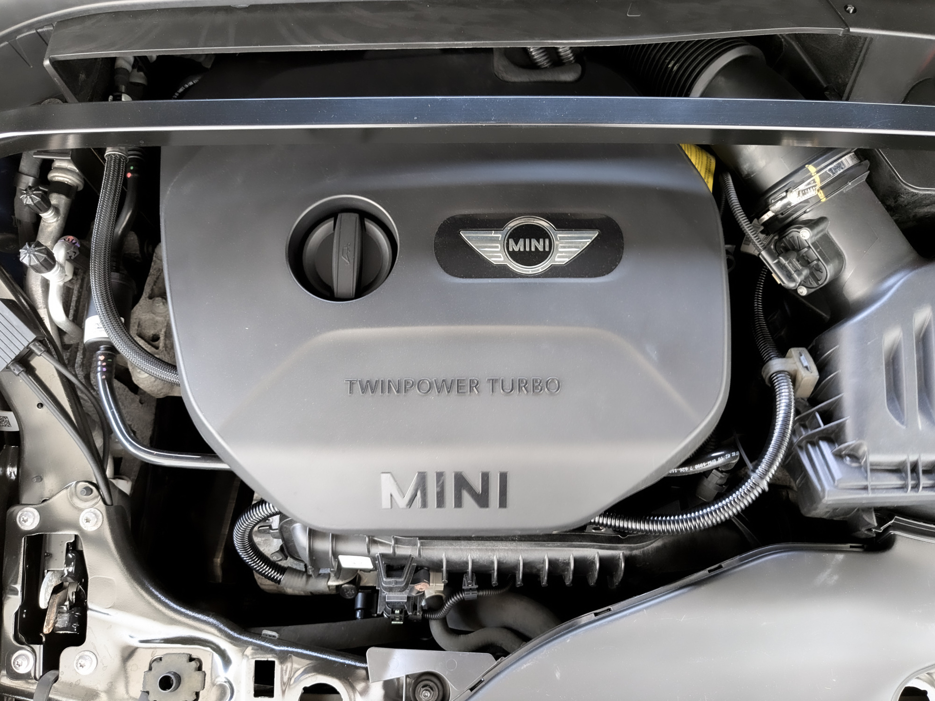 MINI Countryman 1.50 (136 л.с), автомат, 2018, пробег 103 996 км