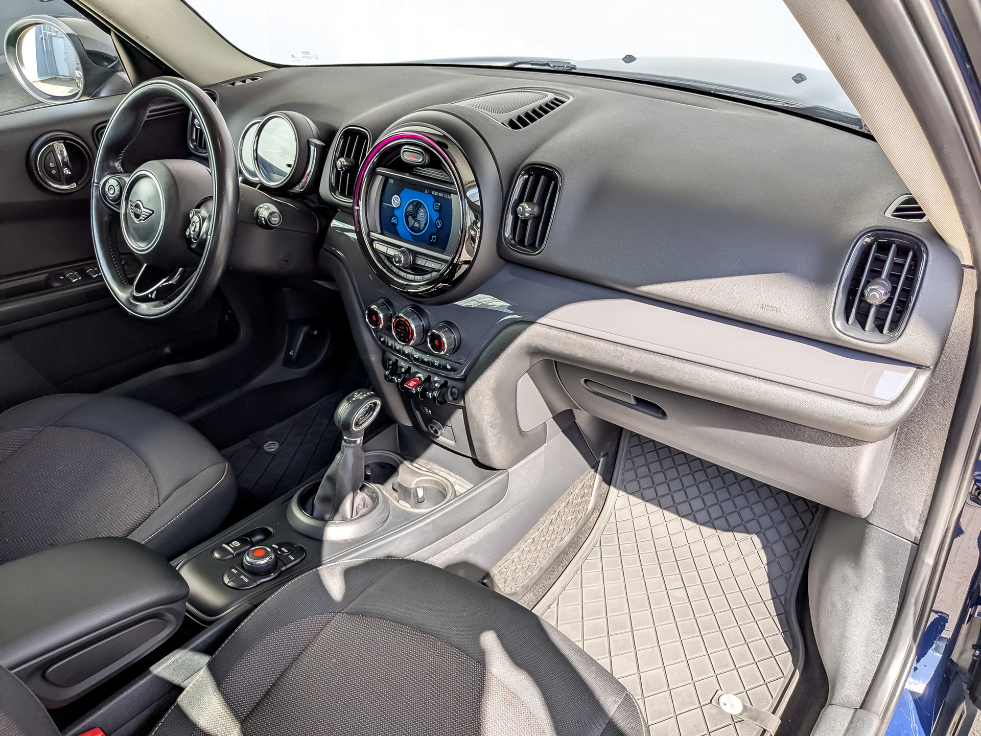 MINI Countryman 1.50 (136 л.с), автомат, 2018, пробег 103 996 км