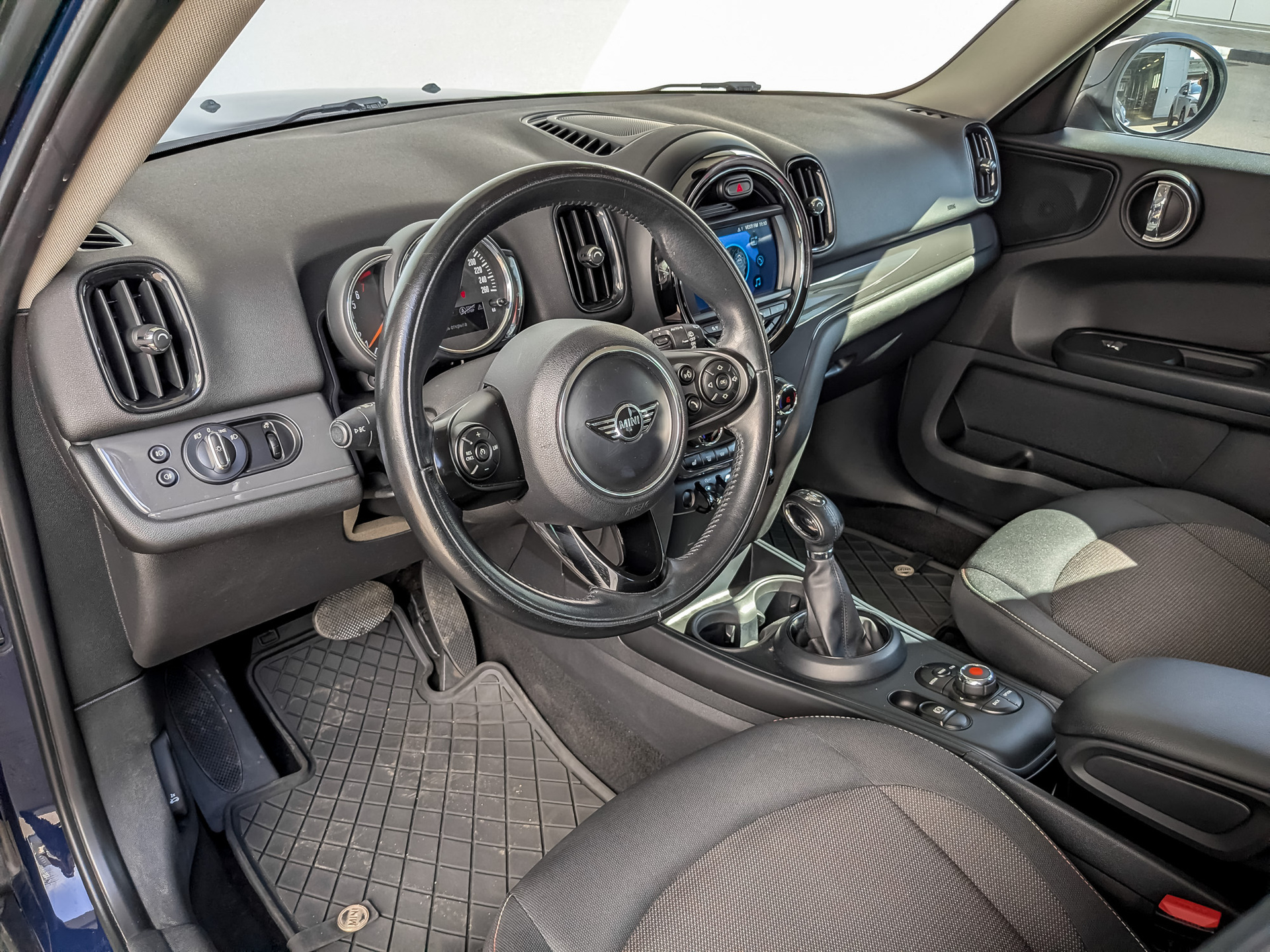 MINI Countryman 1.50 (136 л.с), автомат, 2018, пробег 103 996 км