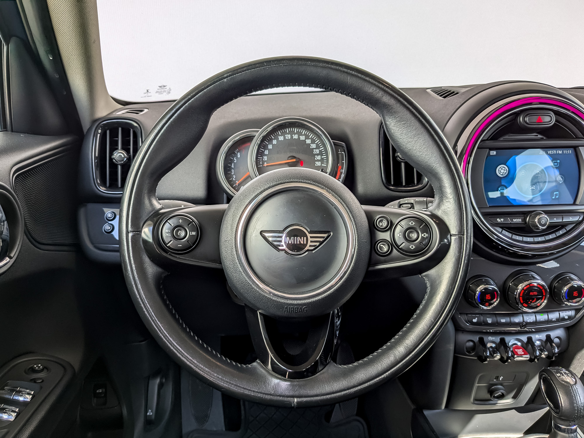 MINI Countryman 1.50 (136 л.с), автомат, 2018, пробег 103 996 км