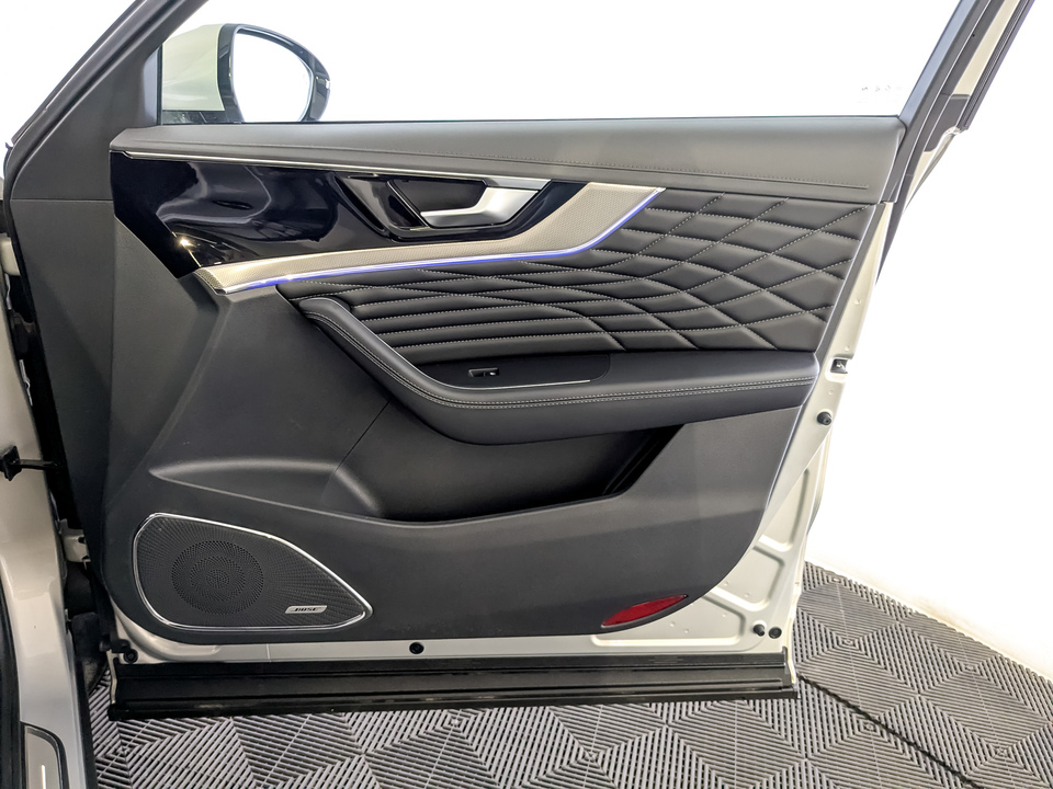 Фото Hongqi HS5 с пробегом 29700 км