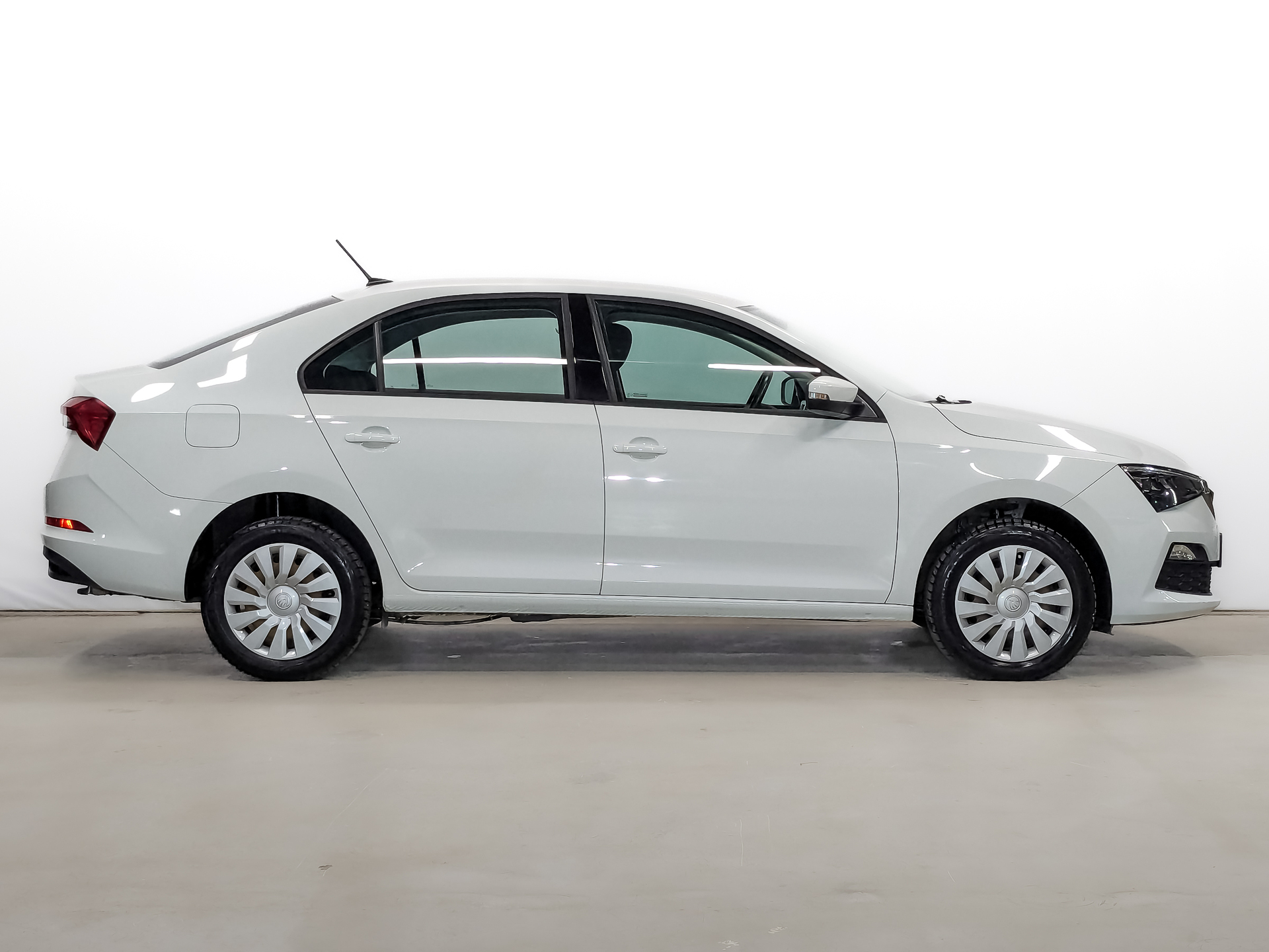 SKODA Rapid II 1.60 (110 л.с), автомат, 2020, пробег 80 698 км