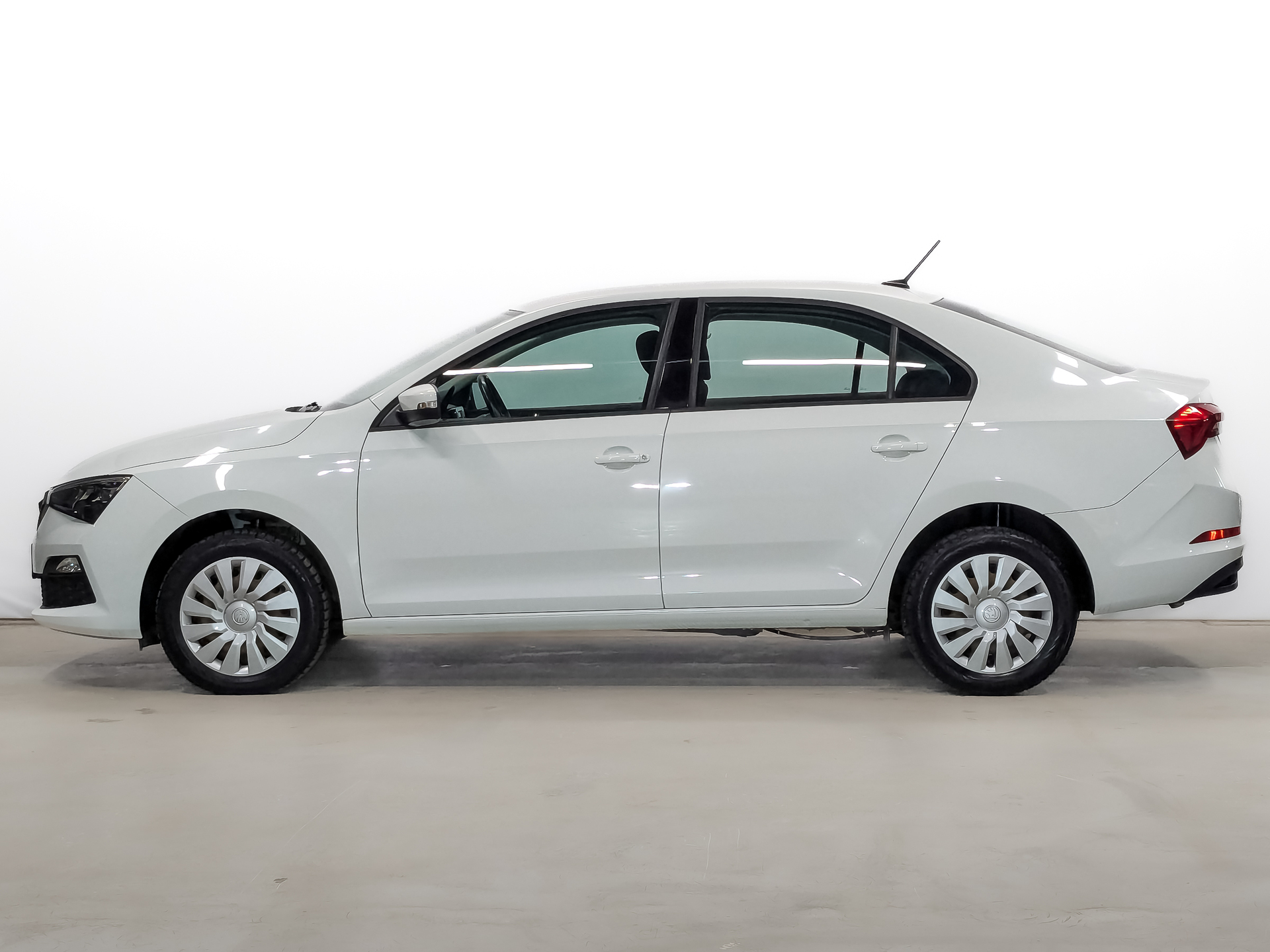 SKODA Rapid II 1.60 (110 л.с), автомат, 2020, пробег 80 698 км