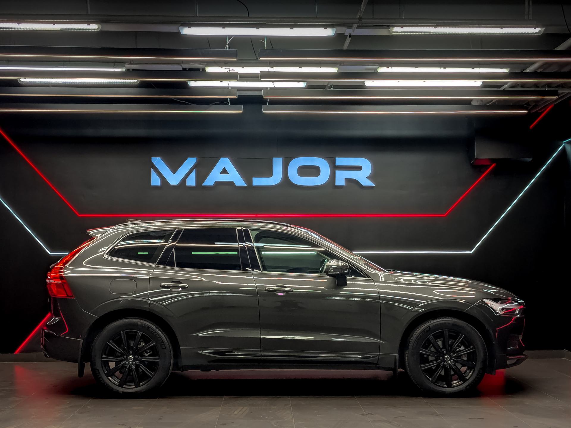 VOLVO XC60 2.00 (249 л.с), автомат, 2020, пробег 106 476 км